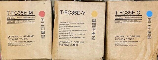 LOT DE 3 Toner Toshiba Original T-FC35E Magenta Cyan Jaune Informatique, réseaux:Imprimantes, scanners, access.:Encre, toner, papier:Cartouches de toner TOSHIBA   