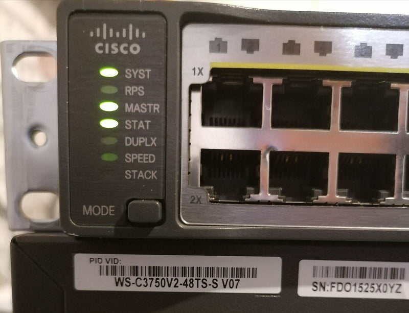 CISCO Catalyst Switch WS-C3750V2-48TS-S V07 Informatique, réseaux:Réseau d'entreprise, serveurs:Commutateurs, concentrateurs:Commutateurs réseau Cisco   