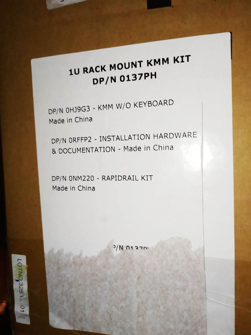 DELL 1U Rack Mount KMM Kit 17FP Moniteur LCD 17  Dell   